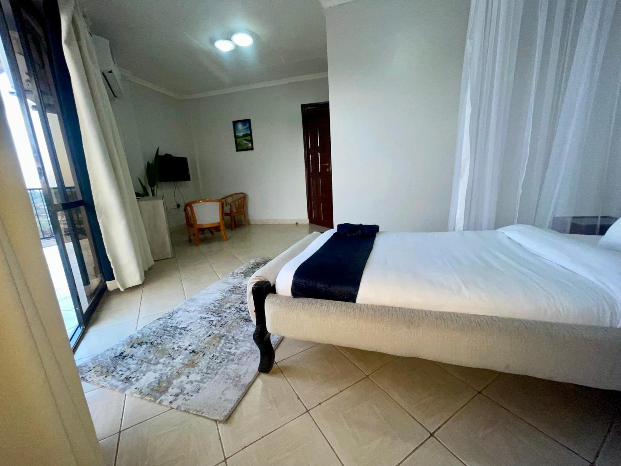 Iman Hotel Isiolo Exterior foto
